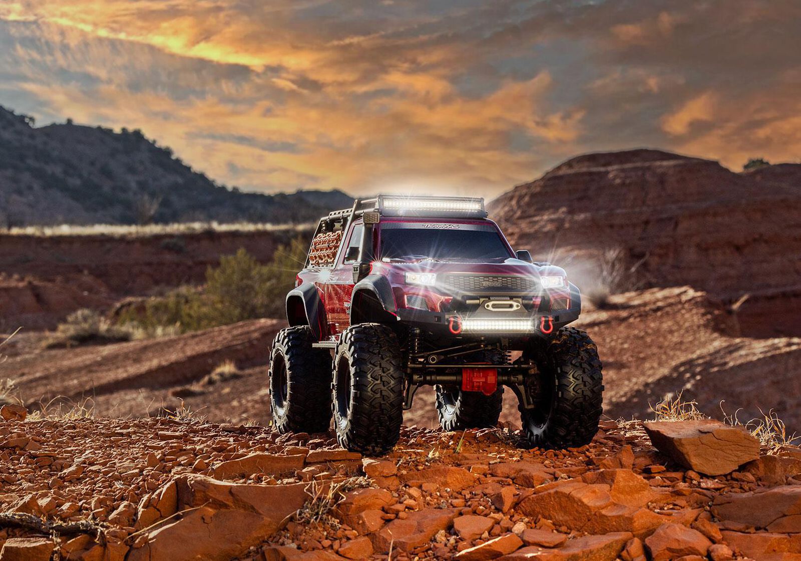 TRX-4 Sport High Trail Edition (Red)