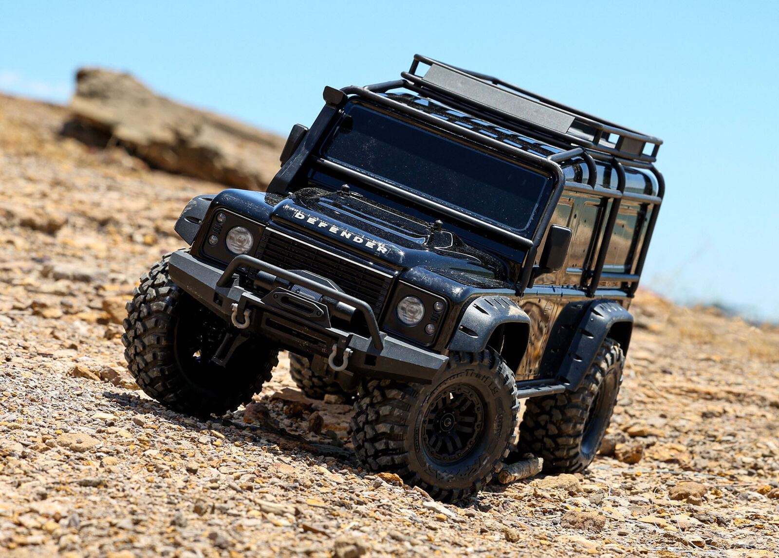 TRX-4 1/10 Scale Trail Rock Crawler W/Land Rover Defender Body