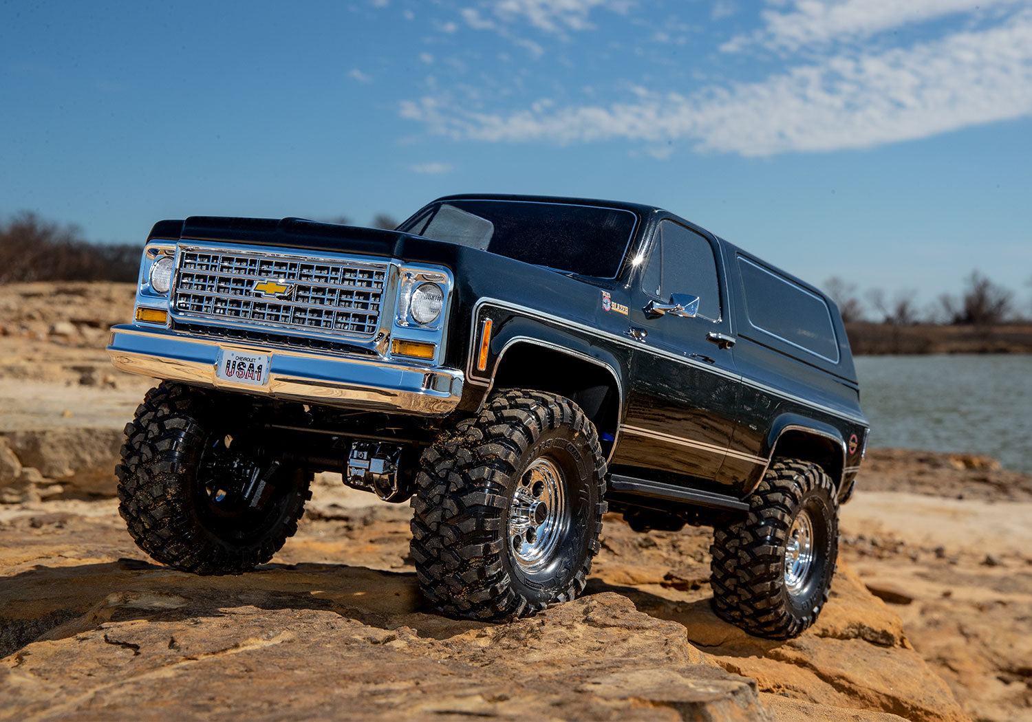 Traxxas TRX-4® 1/10 Trail Crawler Truck w/1979 Chevy Blazer Clipless Body (Black) w/TQi 2.4GHz Radio