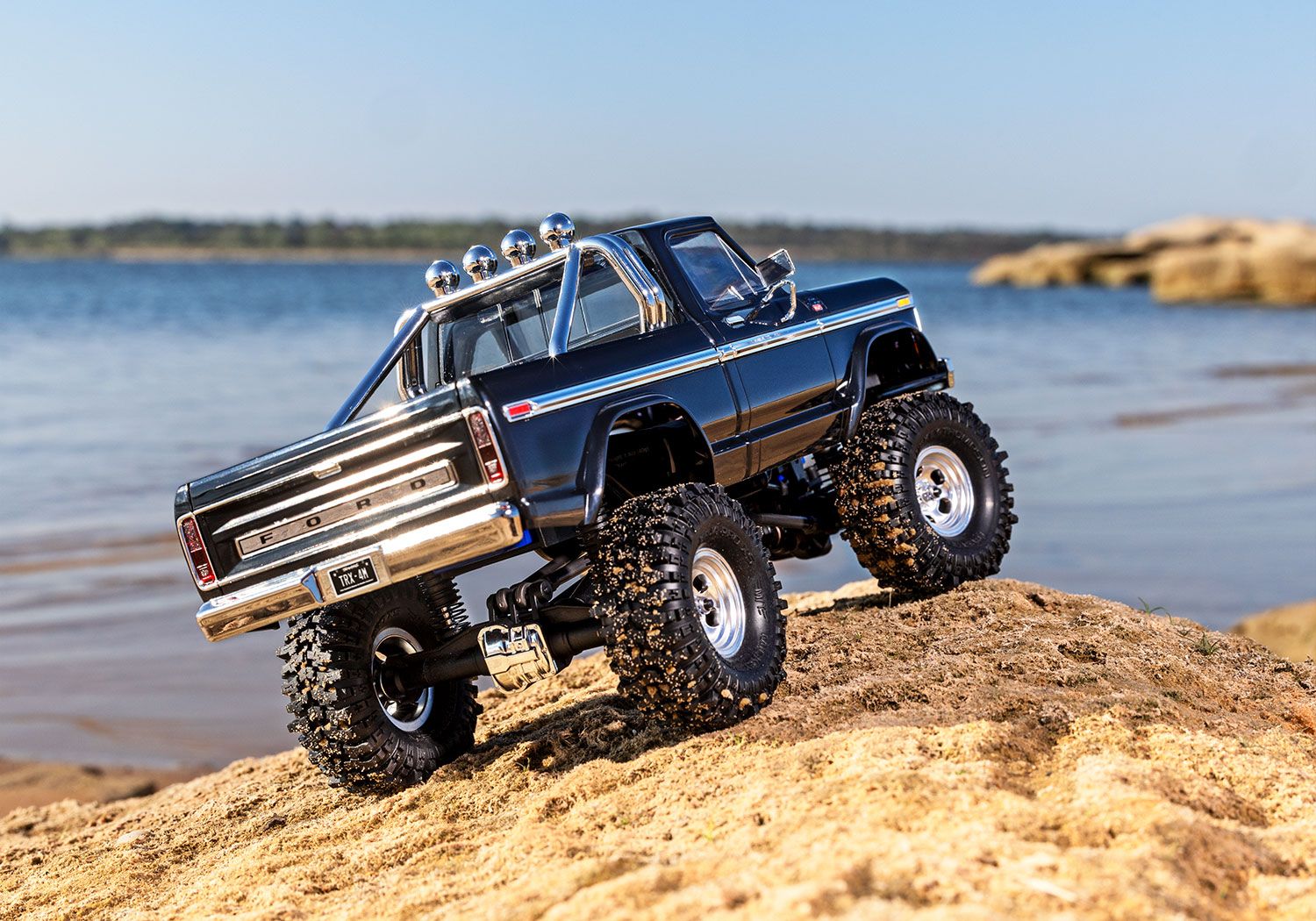 TRX-4M RTR Ford F-150 High Trail Edition 1/18 Rock Crawler