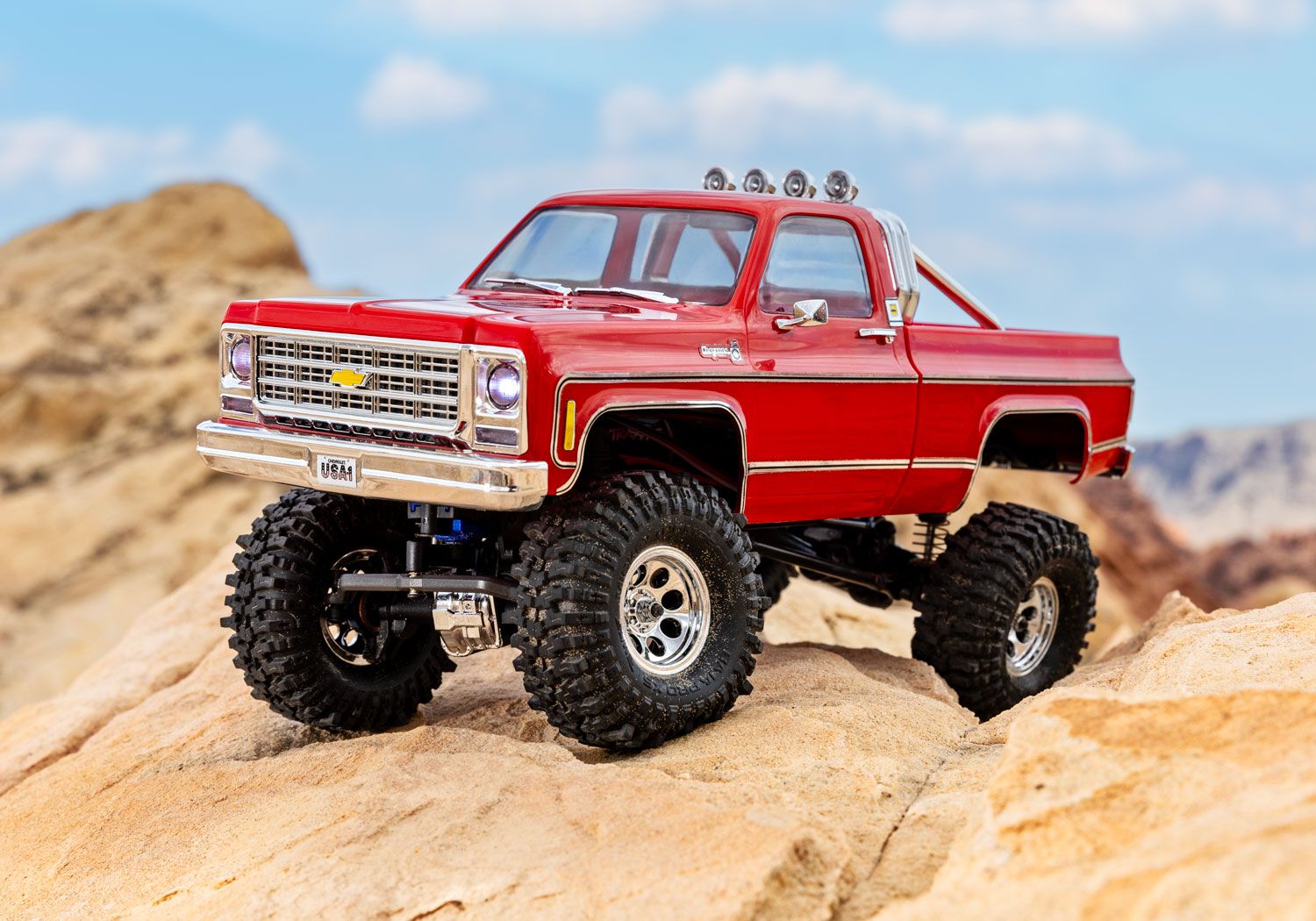 TRX-4M Chevrolet K10 High Trail Edition Red