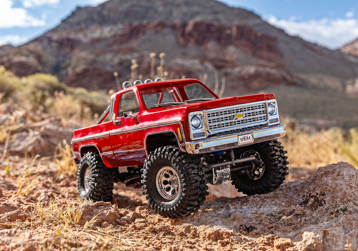 TRX-4M Chevrolet K10 High Trail Edition Red