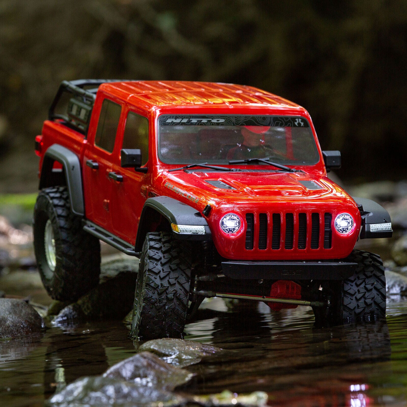 1/10 SCX10 III Jeep JT Gladiator Rock Crawler with Portals RTR, Red