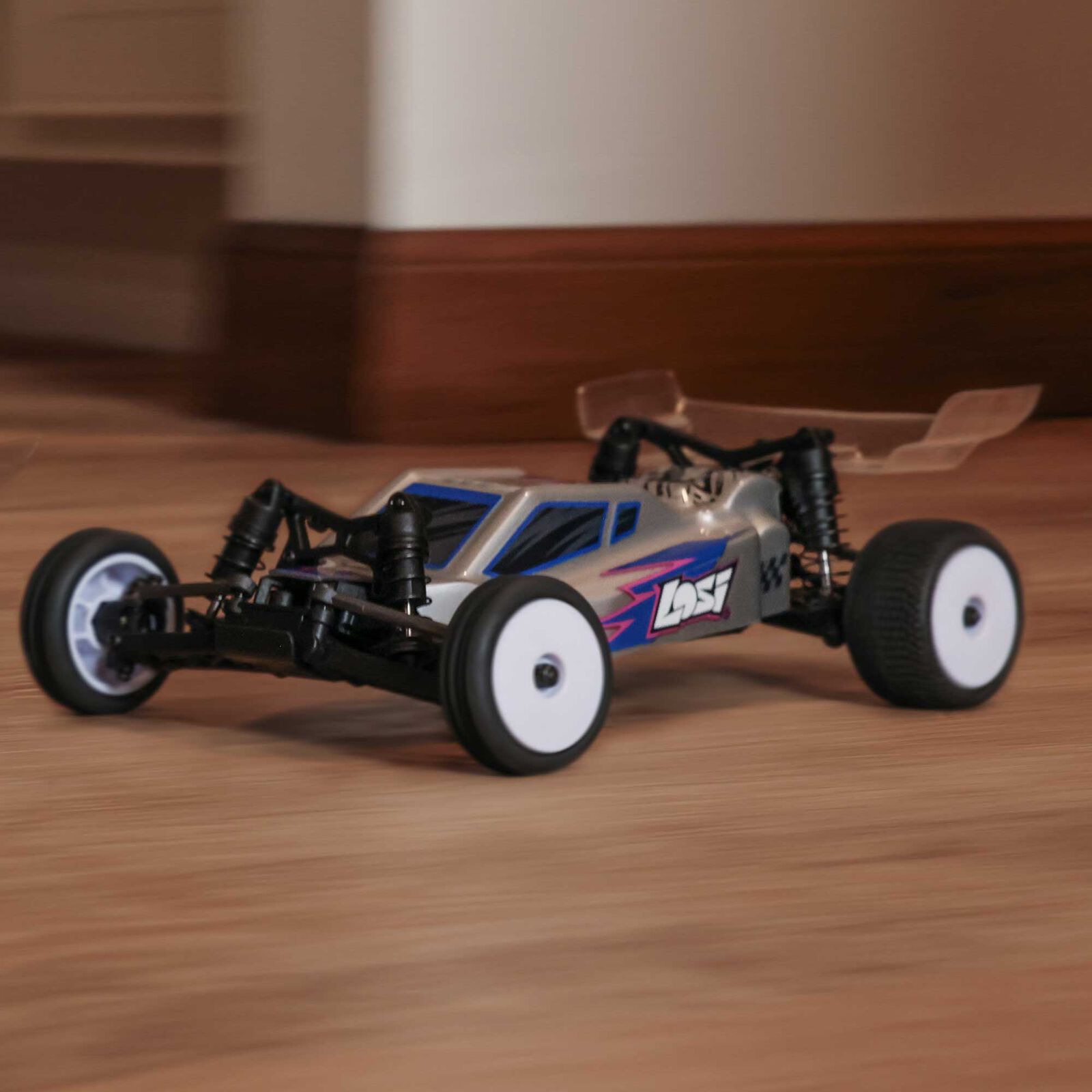 Micro-B 2WD Buggy, Silver RTR