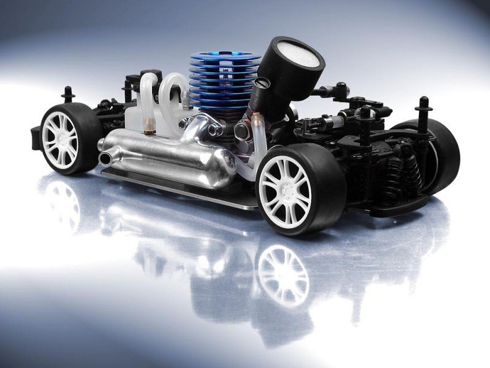 NT18 4WD 1/18 Micro Nitro Car Kit with Engine & Muffler