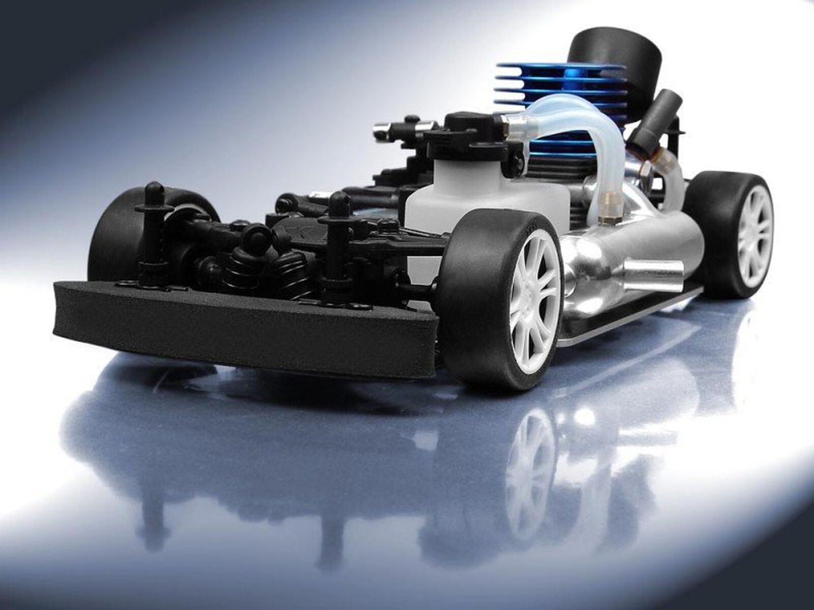 NT18 4WD 1/18 Micro Nitro Car Kit with Engine & Muffler