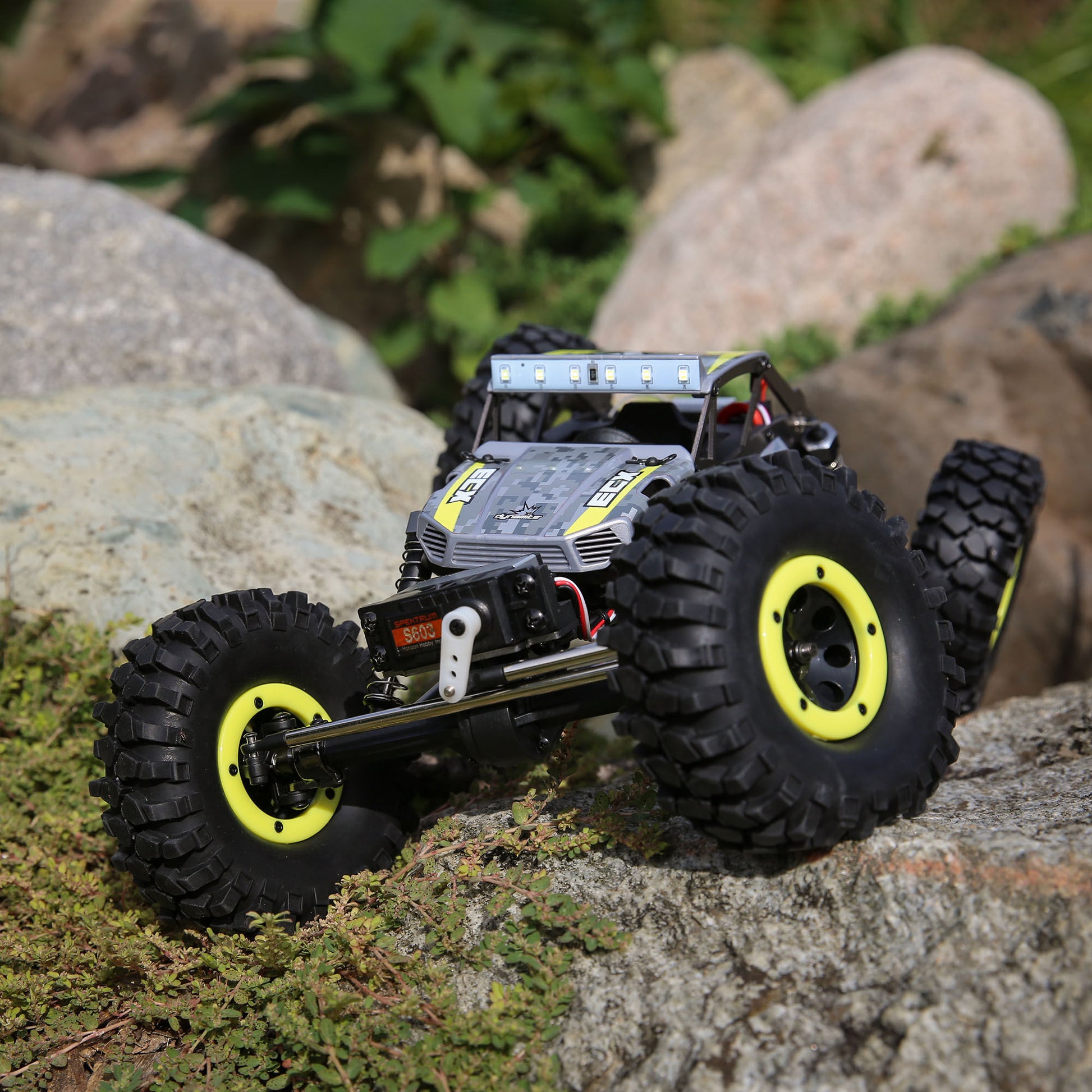 *DISCONTINUED* 1/18 Temper 4WD Gen 2 Brushed RTR, Yellow ECX01015T1