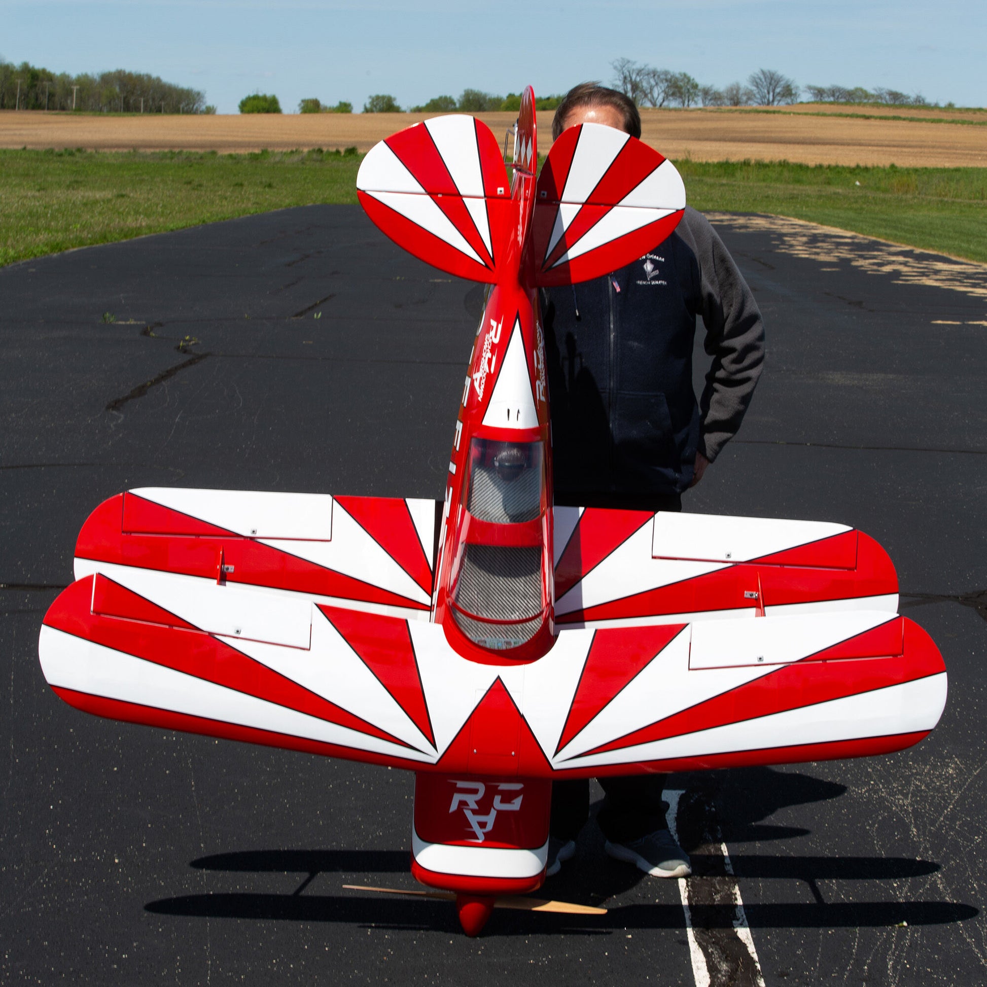 Hangar 9 Pitts S-2B 50-60cc, 71.6" HAN2390