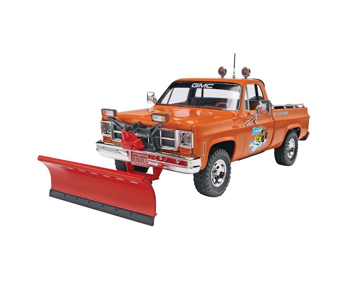 1/24 GMC Pickup w/ Snow Plow